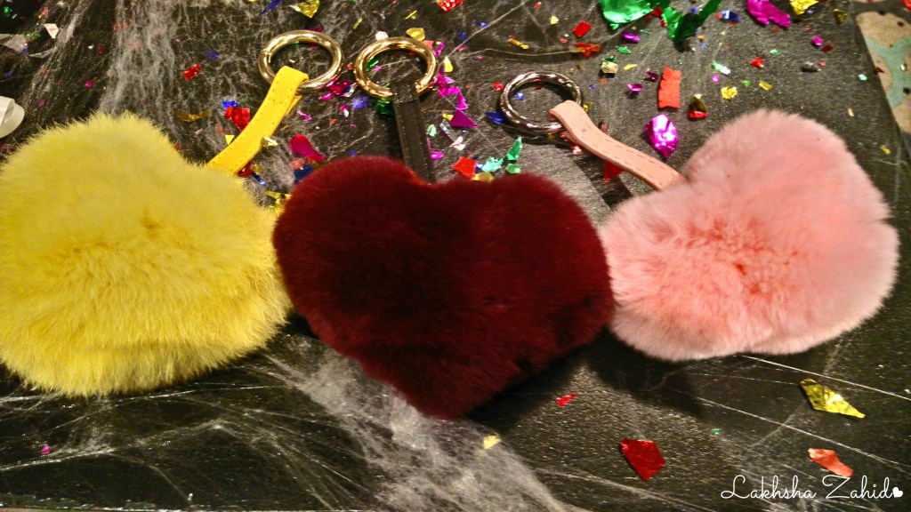 Heart Poms